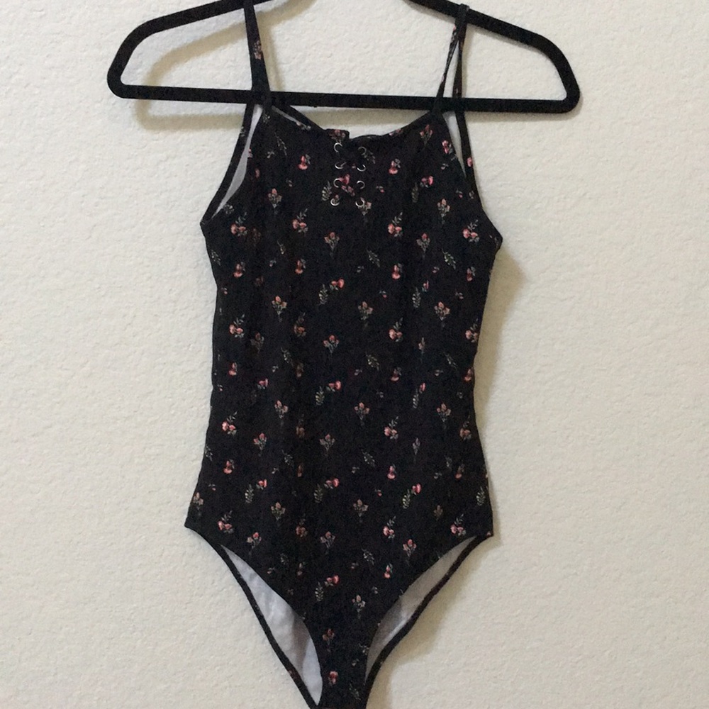 forever 21 bodysuit 💕